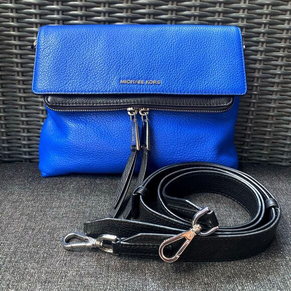 MK Ezra Medium Messenger Crossbody Bag in Electric Blue + Black - Picture 1 of 13